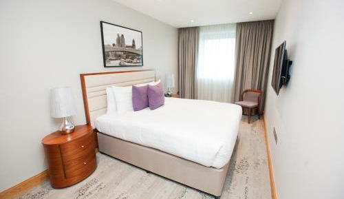 Two-Bedroom Deluxe Apartment