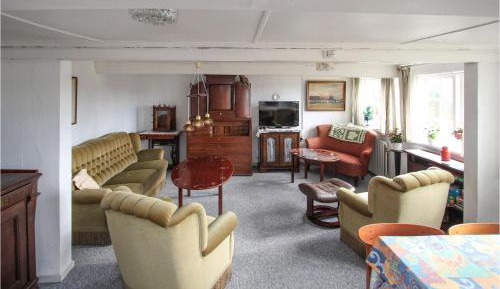 Two-Bedroom Holiday Home