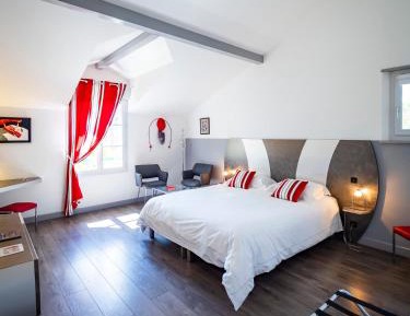 Deluxe Double Room with Shower