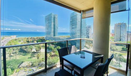 Four-Bedroom Apartment with Sea View - 10th Floor