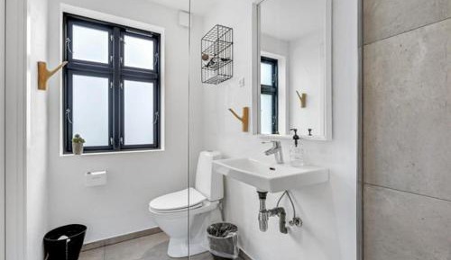 Large Quadruple Room with Terrace and Private Bathroom