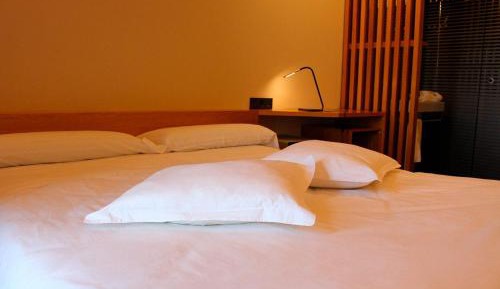 Deluxe Suite with Spa Bath