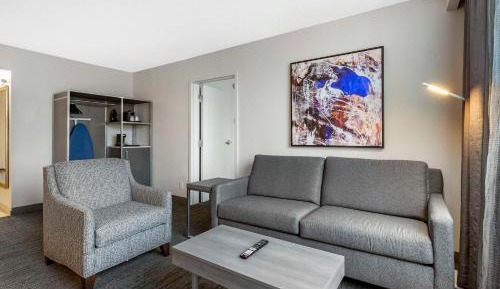 Two-Room King Suite with Roll-In Shower and Sofa Bed - Disability/Non-Smoking