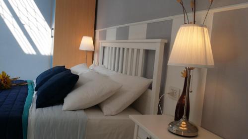 Standard Double Room with Shared Bathroom