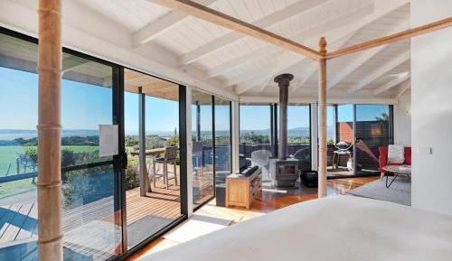 Deluxe Suite with Sea View