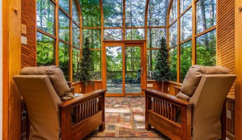 Three-Bedroom Vacation Home 