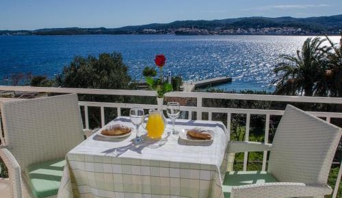 Studio with Sea View and Balcony