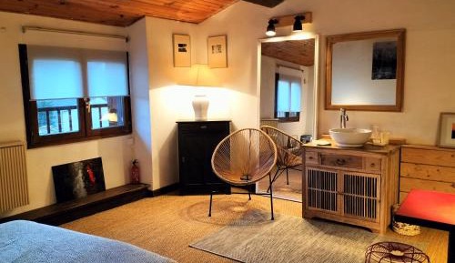 Double Room with Mountain View