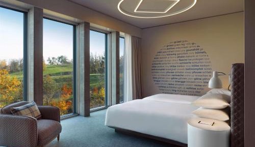 Twin Room with View