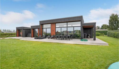 Five-Bedroom Holiday Home