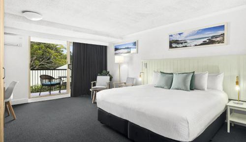 Deluxe King Room - First Floor