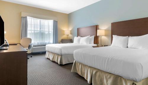 Queen Room with Two Queen Beds and Kitchenette - Non-Smoking