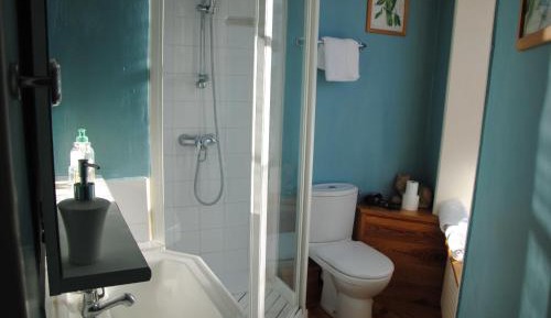 Double Room with Shower