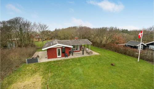 Three-Bedroom Vacation Home 