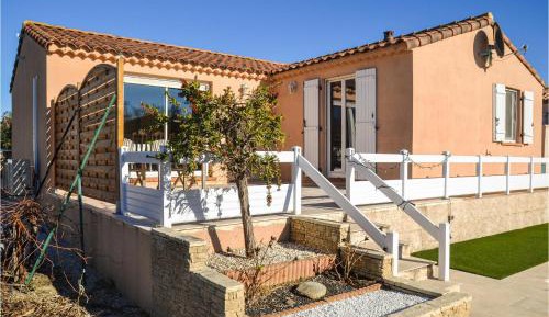Three-Bedroom Vacation Home 
