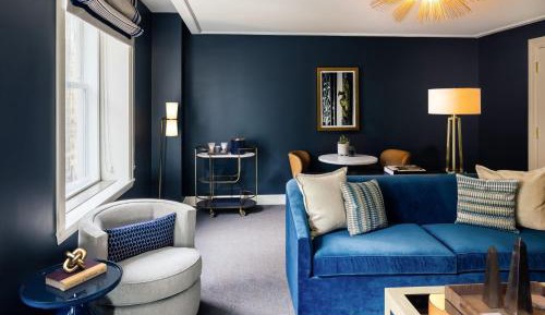 One-Bedroom King Suite
