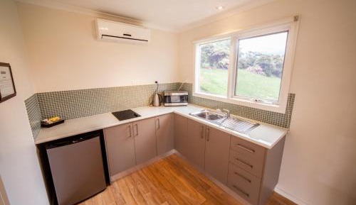 Chalet with Spa Bath