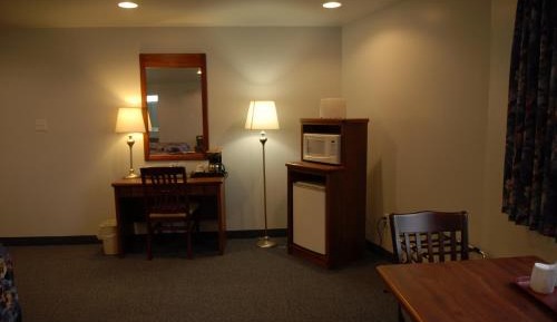 Queen Suite with Sea View