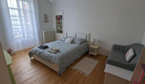 Double Room with Shared Toilet