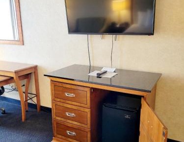 ADA Access Two Full XL Bed Non-Smoking