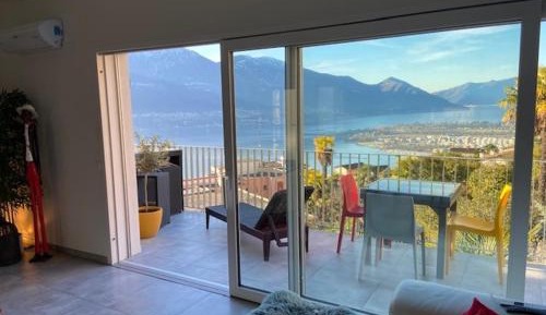 One-Bedroom Deluxe Apartment