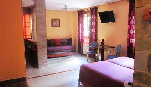 Studio (3 Adults)