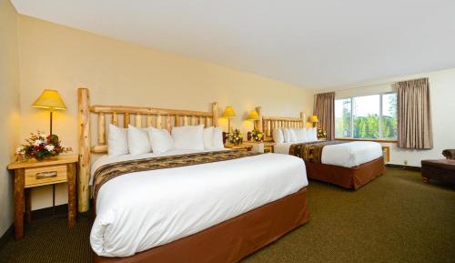 King Room with Two King Beds