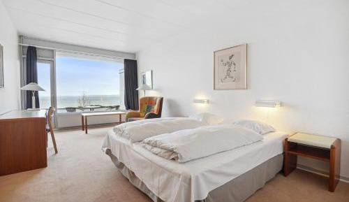 Double Room with Balcony and Sea View