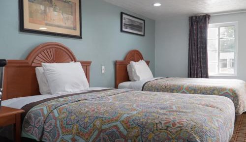 Queen Room