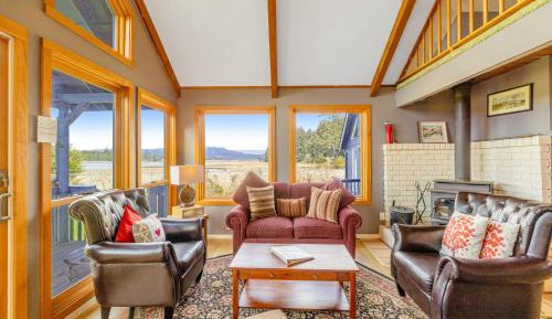 Four bedroom holiday home 