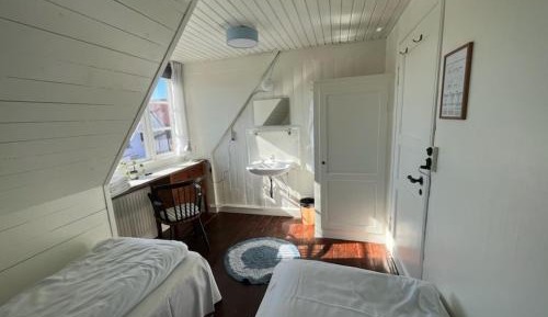 Twin Room with Shared Bathroom