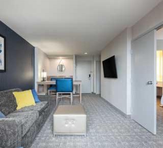 One-Bedroom Suite