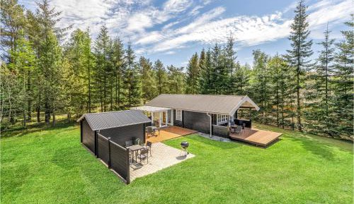Two-Bedroom Holiday Home