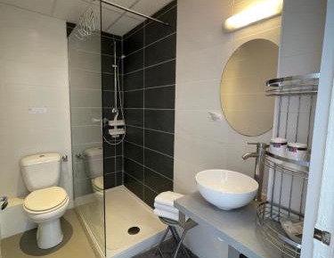 Double Room with Sea View - Ground Floor