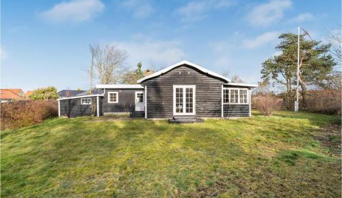Three-Bedroom Vacation Home 