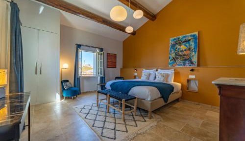 Superior King Room