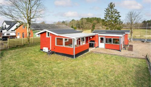 Three-Bedroom Vacation Home 