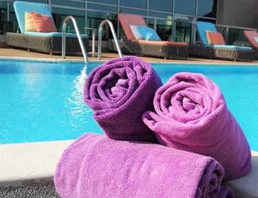 Triple Room with Pool Access