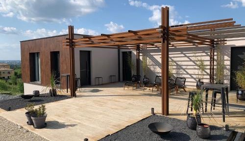 Studio with Terrace