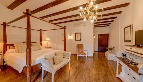 Standard Double Suite