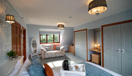 Double Room with Mountain View