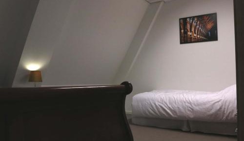 Economy Triple Room