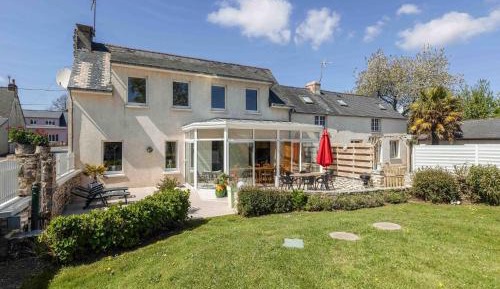 Three-Bedroom Vacation Home 