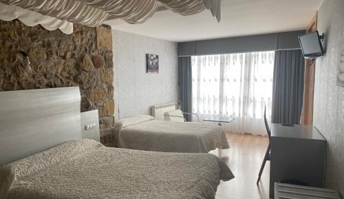 Triple Room with Bathroom