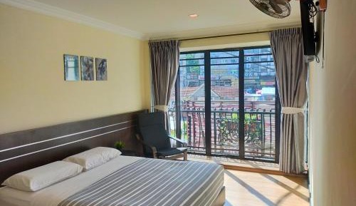 Deluxe Double Room with Balcony