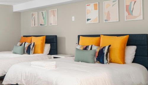 Queen Studio-Basement Level