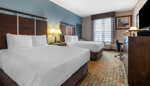 Queen Room with Two Queen Beds - Non-Smoking