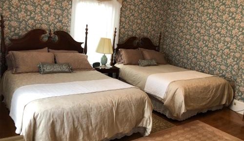 Quadruple Room with Bath