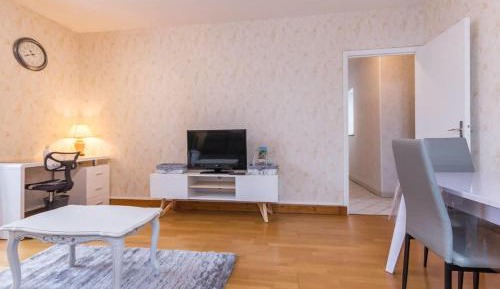 Two-Bedroom Holiday Home