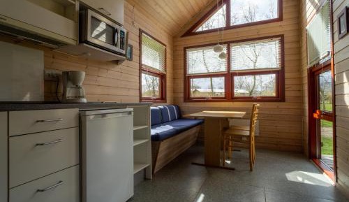 Standard Cottage with Private Bathroom